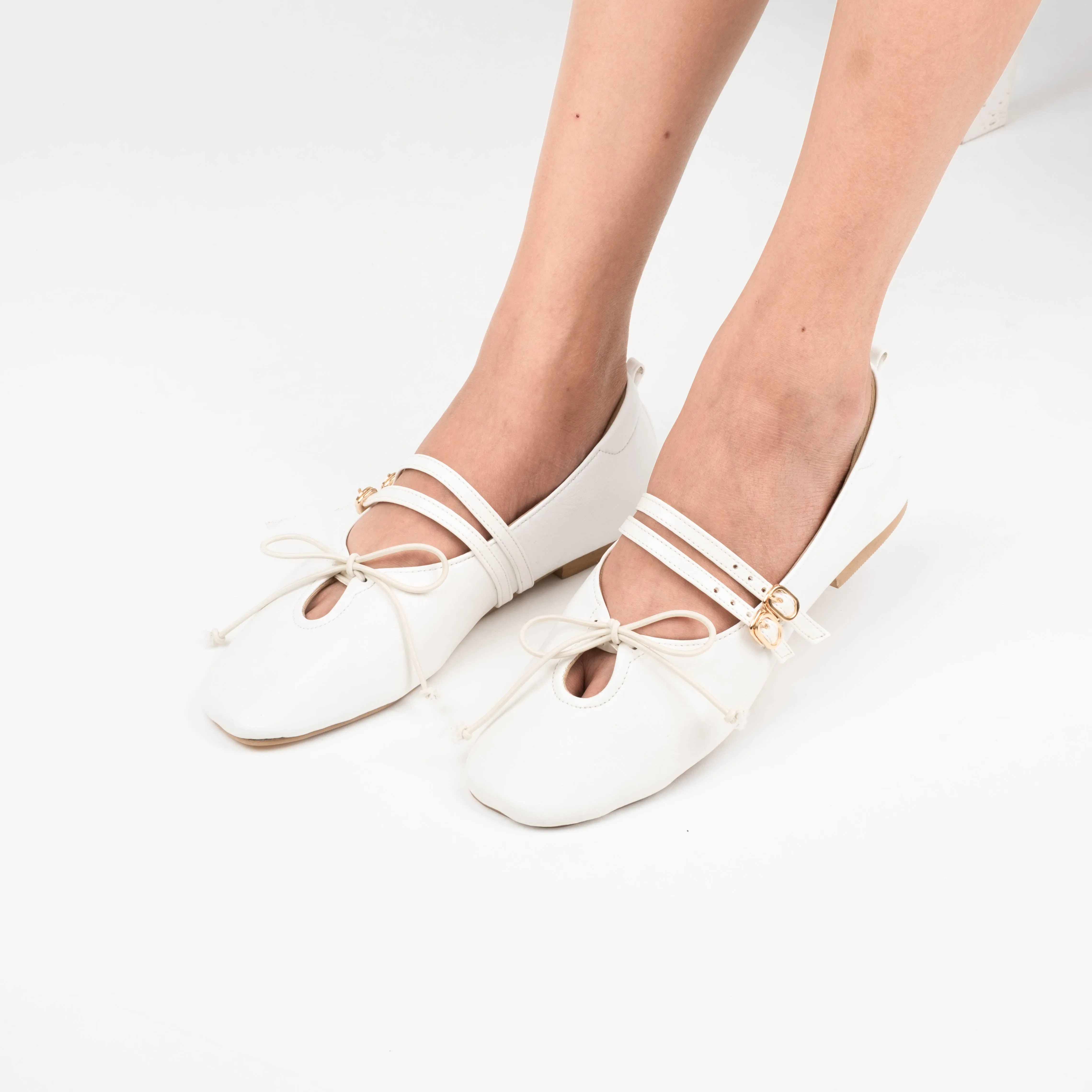 Camille White Flat Shoes - Urban Grace II